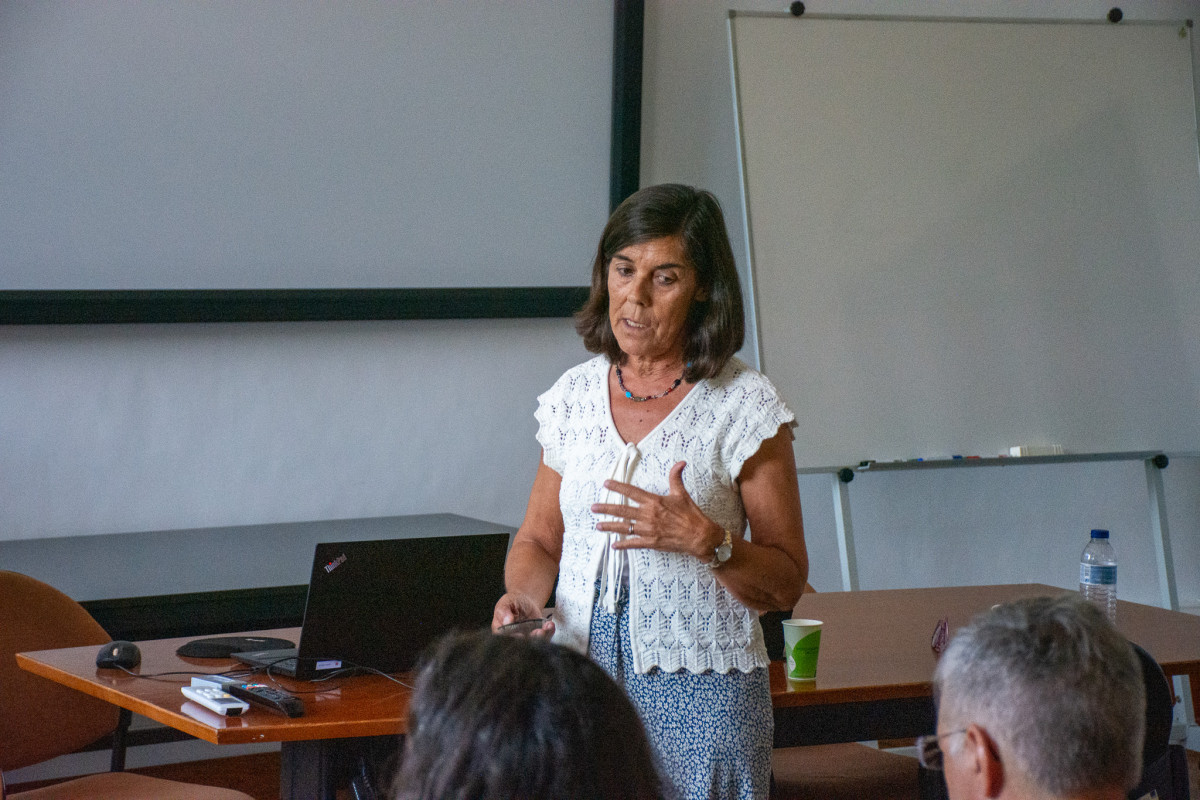 Helena Trindade, professora de CIÊNCIAS