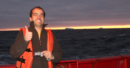 Carlos Rafael Mendes num navio