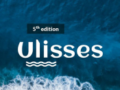 Título "5th edition ULisses", sobre fotografia do mar