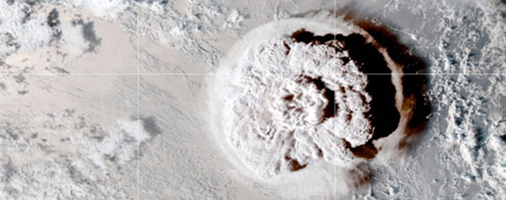 Imagem de satélite da erupção do vulcão Hunga Tonga-Hunga Ha'apai 