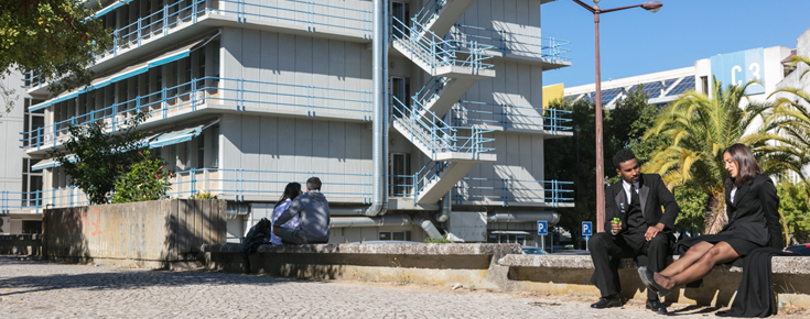 Alunos no Campus de Ciências