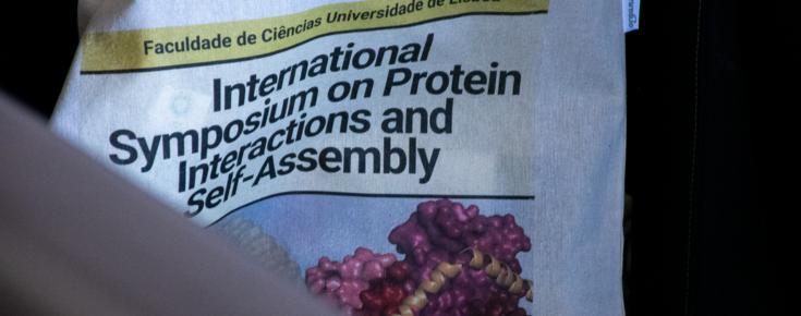 O Simpósio Internacional sobre Interações e Agregação de Proteínas realizou-se no Caleidoscópio O Simpósio Internacional sobre Interações e Agregação de Proteínas realizou-se no Caleidoscópio